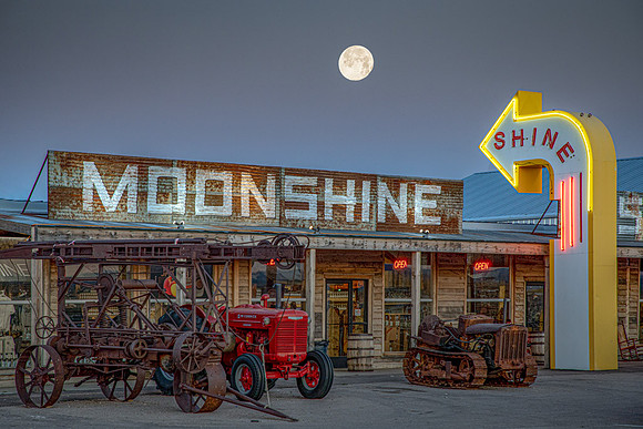 **Award of Merit** Moonshine